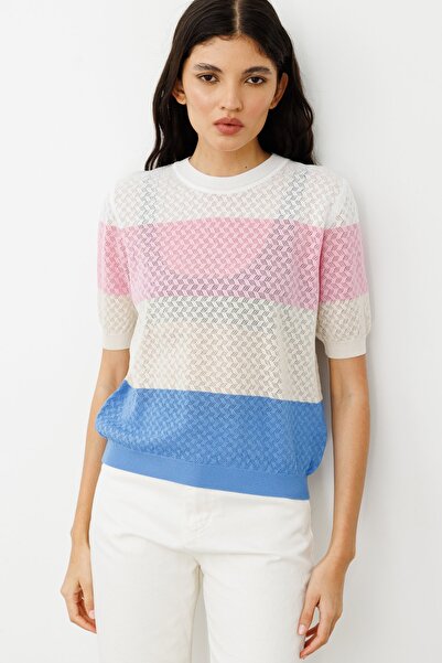 ON Renkli Kısa Kol Triko Bluz