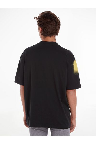 Calvin Klein Calvin Klein Men Black Short Sleeve T-Shirt