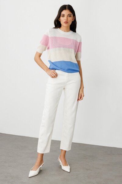 ON Renkli Kısa Kol Triko Bluz