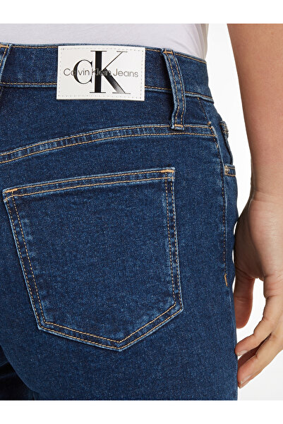 Calvin Klein Women Denim Dark Mom Straight Jeans