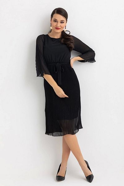 azra moda Sleeve and Skirt Pleated Chiffon Dress