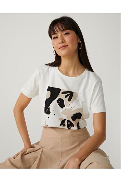 Bengi Clothing تي شيرت مطبوع بأكمام قصيرة وقصة كبيرة الحجم