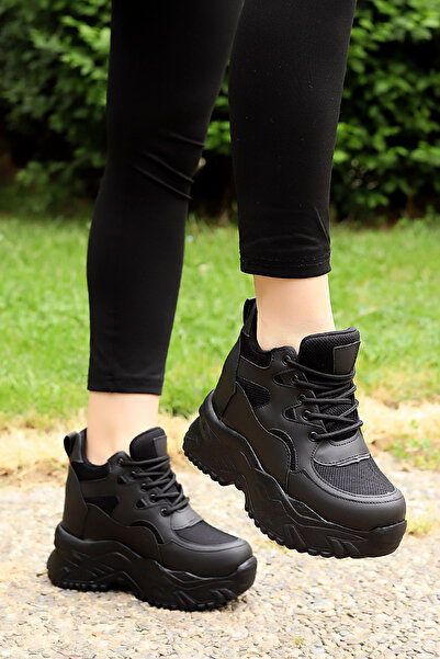 kajal ayakkabı حذاء رياضي FRM 112 برباط ونعل عالٍ