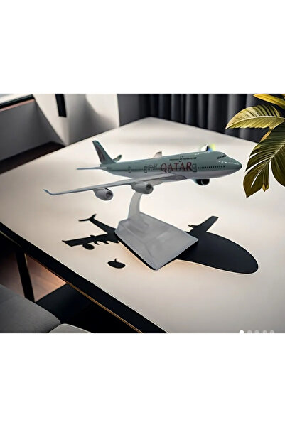 aircraft Qatar Airlines Boeing 747 metal uçak maketi. (16cm)
