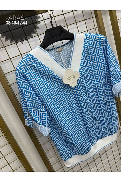 ARAS V-Neck Patterned Blouse-40 - Blue