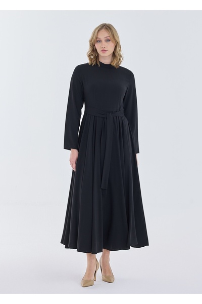 Armağan Pileli ve Kemerli Elbise