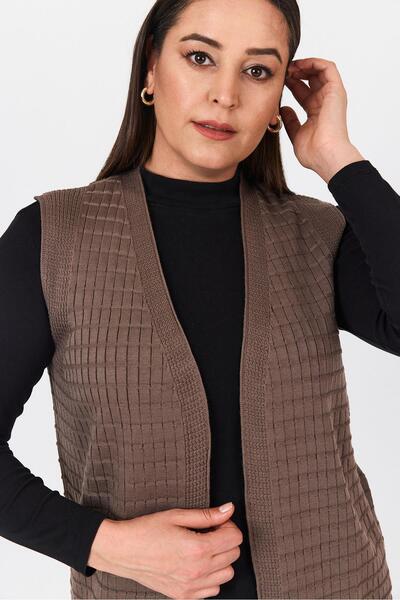 Uludağ Triko Kadın Kahverengi Kare Desenli V Yaka Mevsimlik Triko Yazlık Anne Yelek