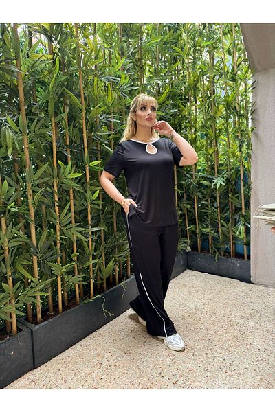 Butik Nilyam Дамски спортен костюм с тънки райета, еластичен, размер "Плюс", с падаща яка, 24761
