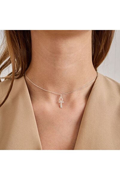 GOWA DESIGN 925 Ayar Gümüş Nefertiti Ankh Kolye – Minimalist & Şık Tasarım