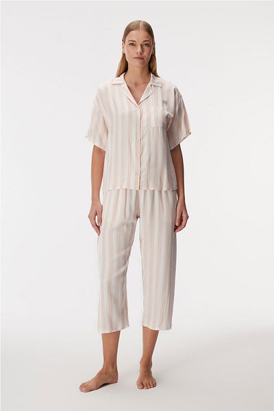 Anıl Anil Man 11406 Women's Short Sleeve Shirt and Capri Pants Set