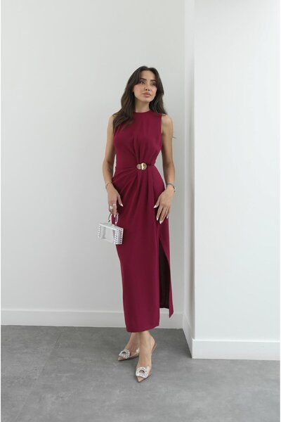 Havoş Cherry Color Crema Buckle Detailed Dress