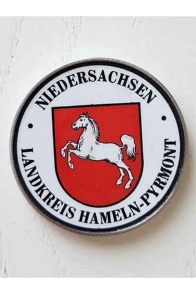 Edi Antik 5cm German Badge Rare Beautiful Visual. Original