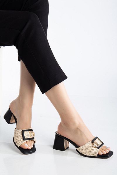 Dilimler Ayakkabı Large Size Women's Heeled Slippers Black Straw Pattern Stone Buckle