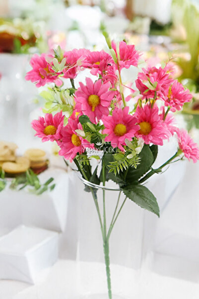 Yapay Çiçek Deposu Изкуствен букет от 12 зелени маргаритки в цвят фуксия - (2 БУКЕТА)