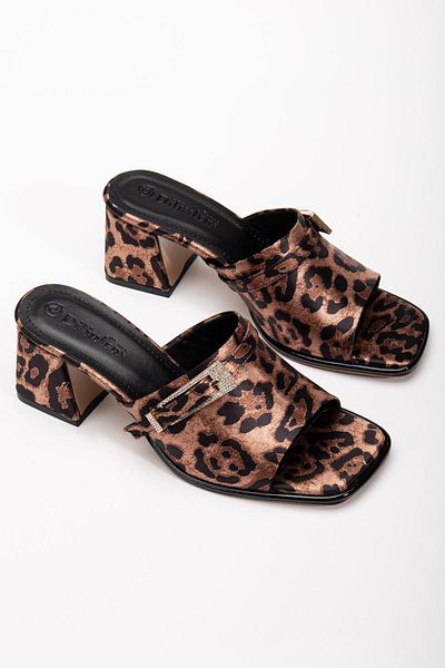 Dilimler Ayakkabı Large Size Women's Heeled Slippers Leopard Satin Face with Rhinestone Buckle