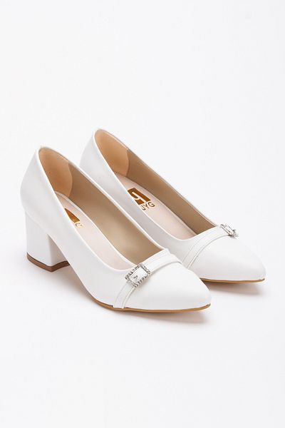 UYEGE Face Low Heeled Shoes with Serial Buckle