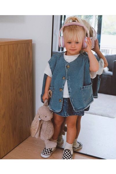 Karan Kids Unisex Denim Fabric Jeans Vest with Pocket Detail