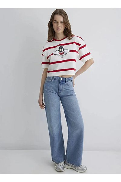 Mavi Red Women's Crop T-Shirt Dmk.M 1613350 -85422_Sylvester Printed Tee