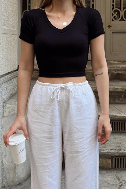 Swist Μαύρο γυναικείο μπλουζάκι με κοντό μανίκι Peria V-λαιμόκοψη