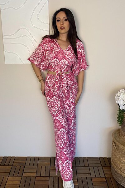 Ded COLLECTION Women's Pink and White Patterned Short Sleeve Top with Lacing Detail Wide Leg Pants Set of Two