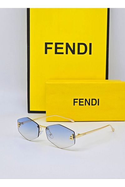 Fendi نظارة شمسية فندي بتصميم فاخر وانيق مع المحلقات