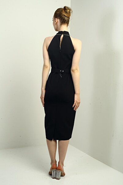 By Saygı Kadın Taşlı Çapraz Yaka Beli Kemerli Midi Krep Elbise