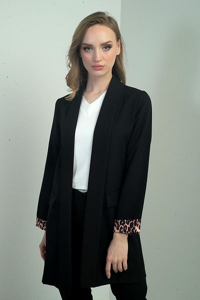 By Saygı Дамско дълго яке без ръкави с яка от ликра и леопардов шарка
