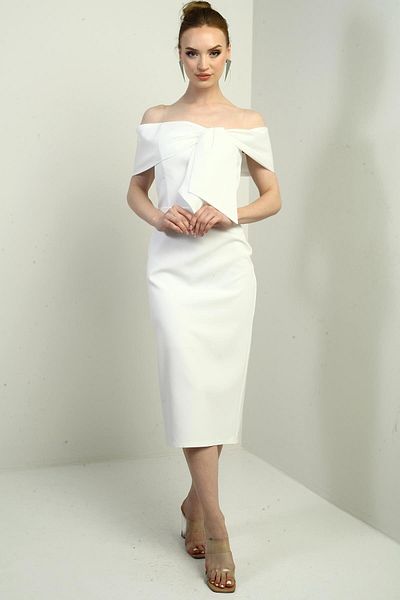 By Saygı Rochie midi din satin Madonna cu guler pentru femei