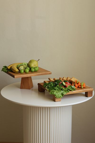 justwood 2-piece Tityos Cube Footed 30x30 Cm and Pyramid 29x29 Cm Wooden Square Cake Presentation Serving Plate Set