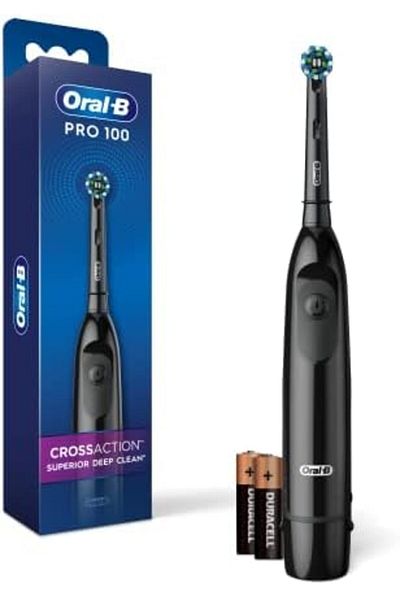 Oral-B Pro 100 CrossAction, Battery Powered Toothbrush, Black, 1 Count (Pack of 1)