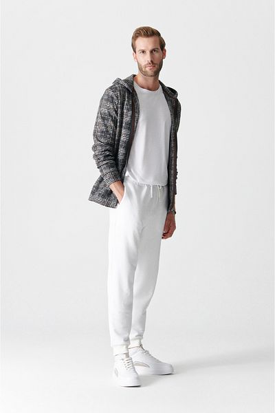 Avva Men's White Laced Waist Elastic 3 Thread Raised Sweatpants E 003402