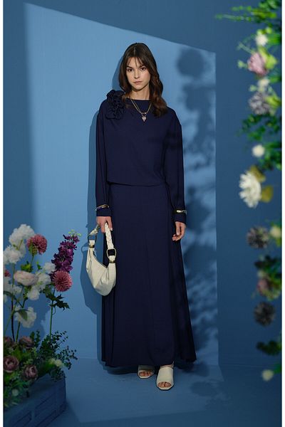 Fatma Atasoy Navy Blue Crepe Double Suit with Flounces on the Shoulder