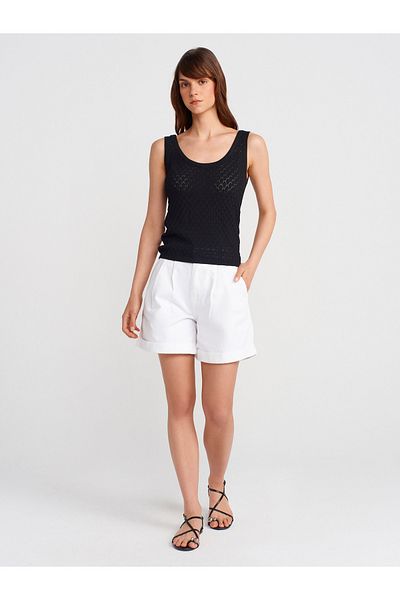 Dilvin 71988 Double Pleated Flared Denim Shorts-White
