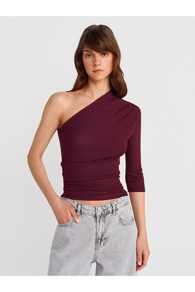 Dilvin 31842 Pleat Detailed Asymmetrical Ball-Burgundy