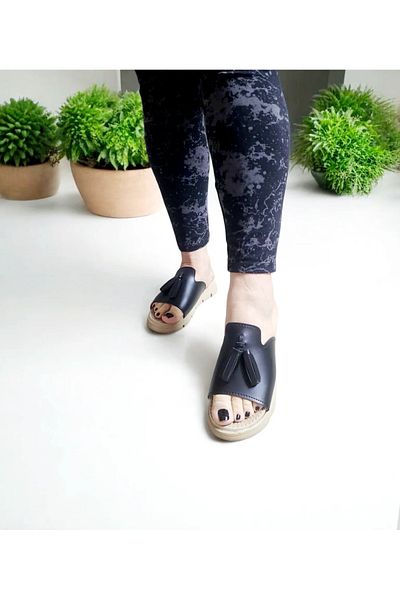 GokceKundura06 Women's Tassel Detailed Thick Sole Home and Outdoor Slippers