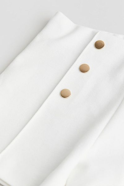 Daisy Dolly Girl's Button Detailed Jersey Shorts