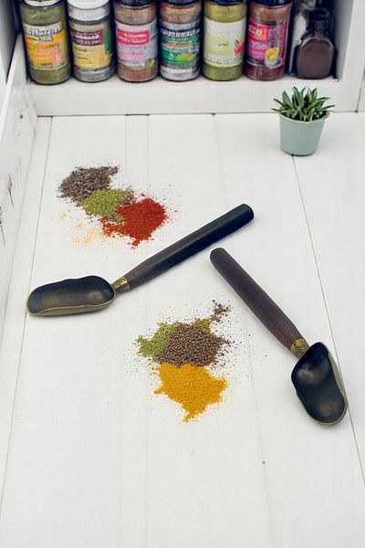 Kitchen Way Engraved Bamboo 3 Pcs Acacia Spice Shovel Wooden Handle Gold Color Kw-527