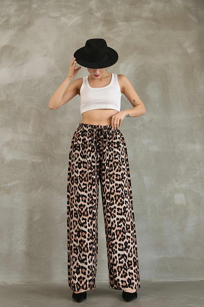 RE7EDİ Women Viscosa Cotton Leopard Pattern Pants