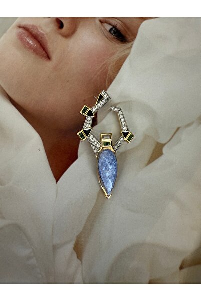 Pinery Jewels VIP SERİ - Mavi Damla Taşlı Sallantılı Küpe Çifti