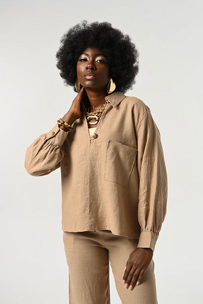 Orfeo Negro Women's Caramel Color Linen V-Neck Button Detail Shirt
