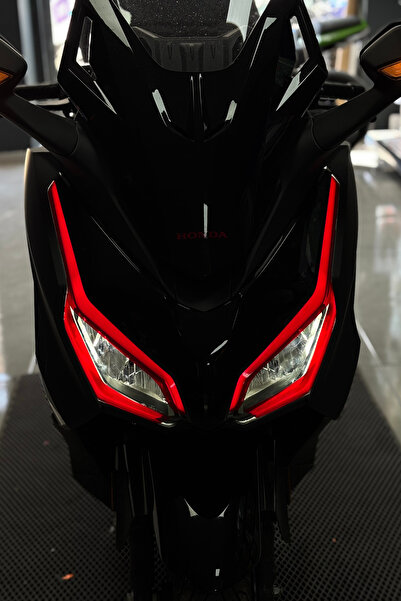 Banxtre Honda Forza 2023-2024-2025 Yılları Uyumlu Kırmızı Far Filmi Far Tasarım Sticker