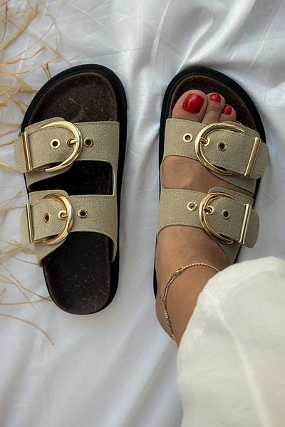 Shoebutik Kyle Beige Suede Buckle Detail Women's Slippers