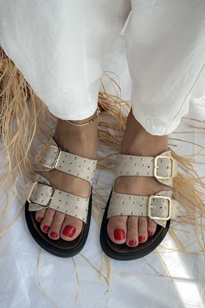 Shoebutik Γυναικείες παντόφλες Glamour σε μπεζ καστόρι με διπλό λουράκι