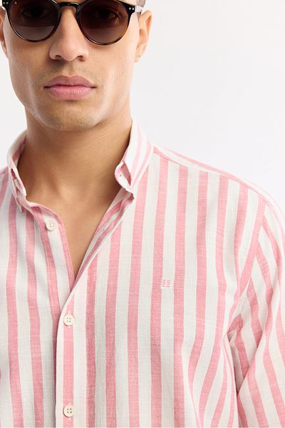 Avva Men's Red 100% Cotton Button Collar Linen Textured Striped Shirt A51Y2167