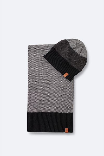 Avva Men's Black Colorblock Knitwear Scarf Beanie Set A42Y9224