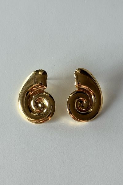 Beca Atelier Golden Seashell Steel Earrings