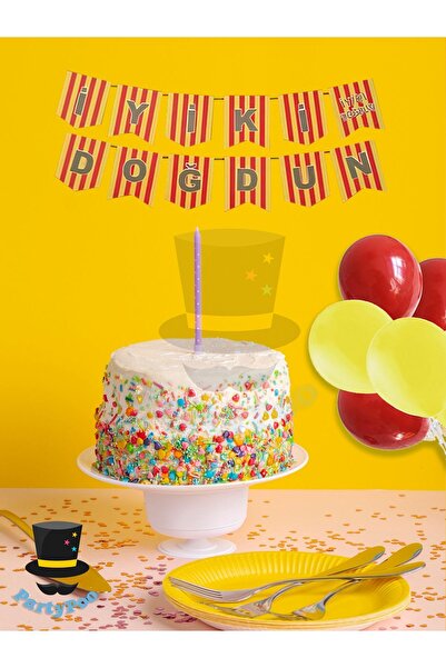 PartyPoo مجموعة حفلات أعياد الميلاد باللون الأصفر والأحمر مكونة من 16 قطعة من مواد حفلات أعياد الميلاد