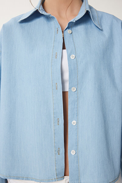 Happiness İstanbul Kadın Mavi Tensel Crop Dokuma Gömlek KQ00010