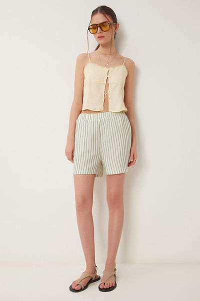 Happiness İstanbul Cremegrün gestreifte Damen-Musselin-Shorts mit Taschen RG00059