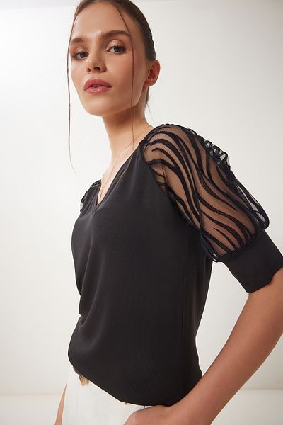 Happiness İstanbul Schwarze Damen-Bluse mit Ballonärmeln und Tüllstrick EN00637